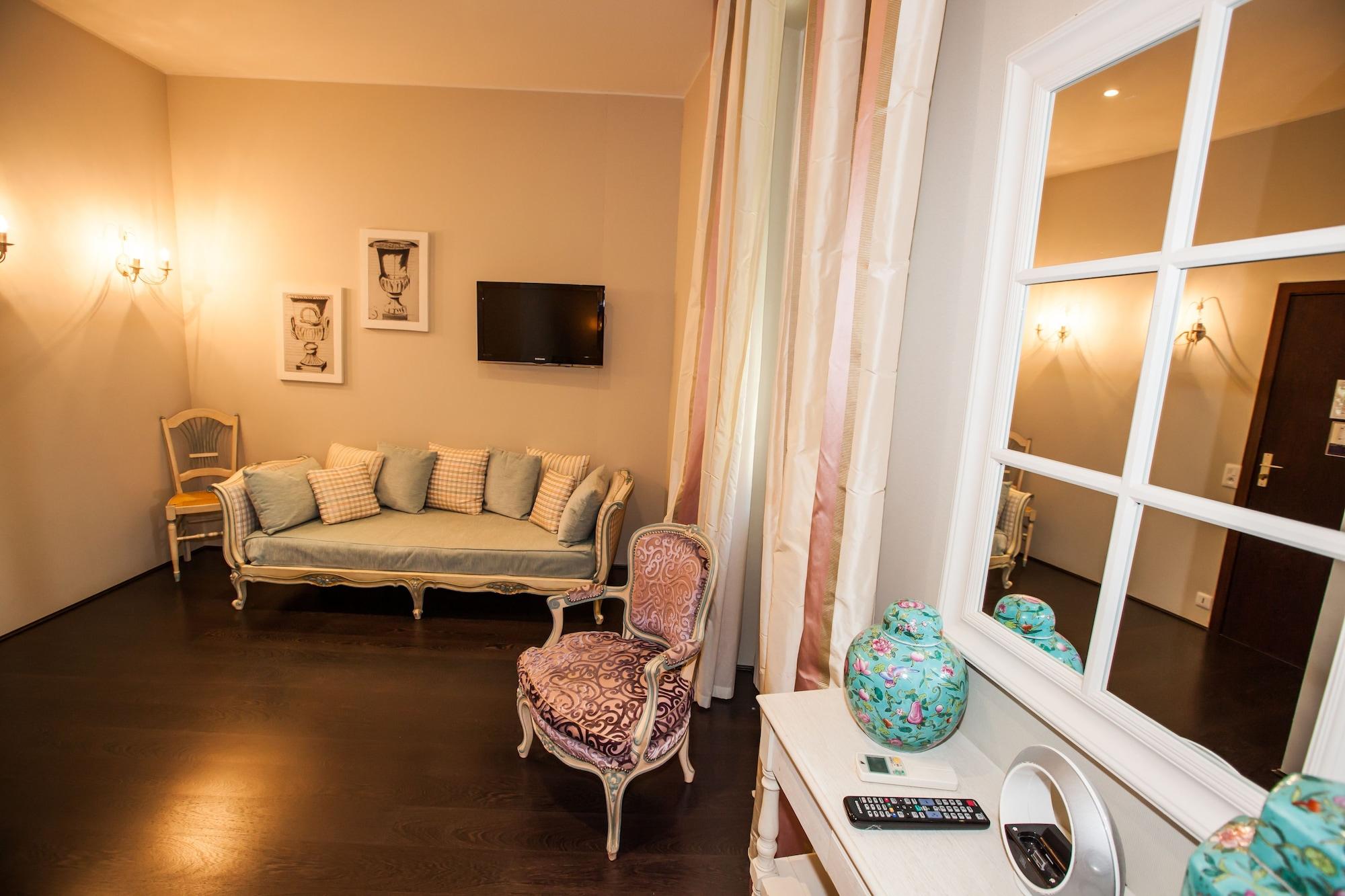 Paris Rome Hotel Menton Bagian luar foto