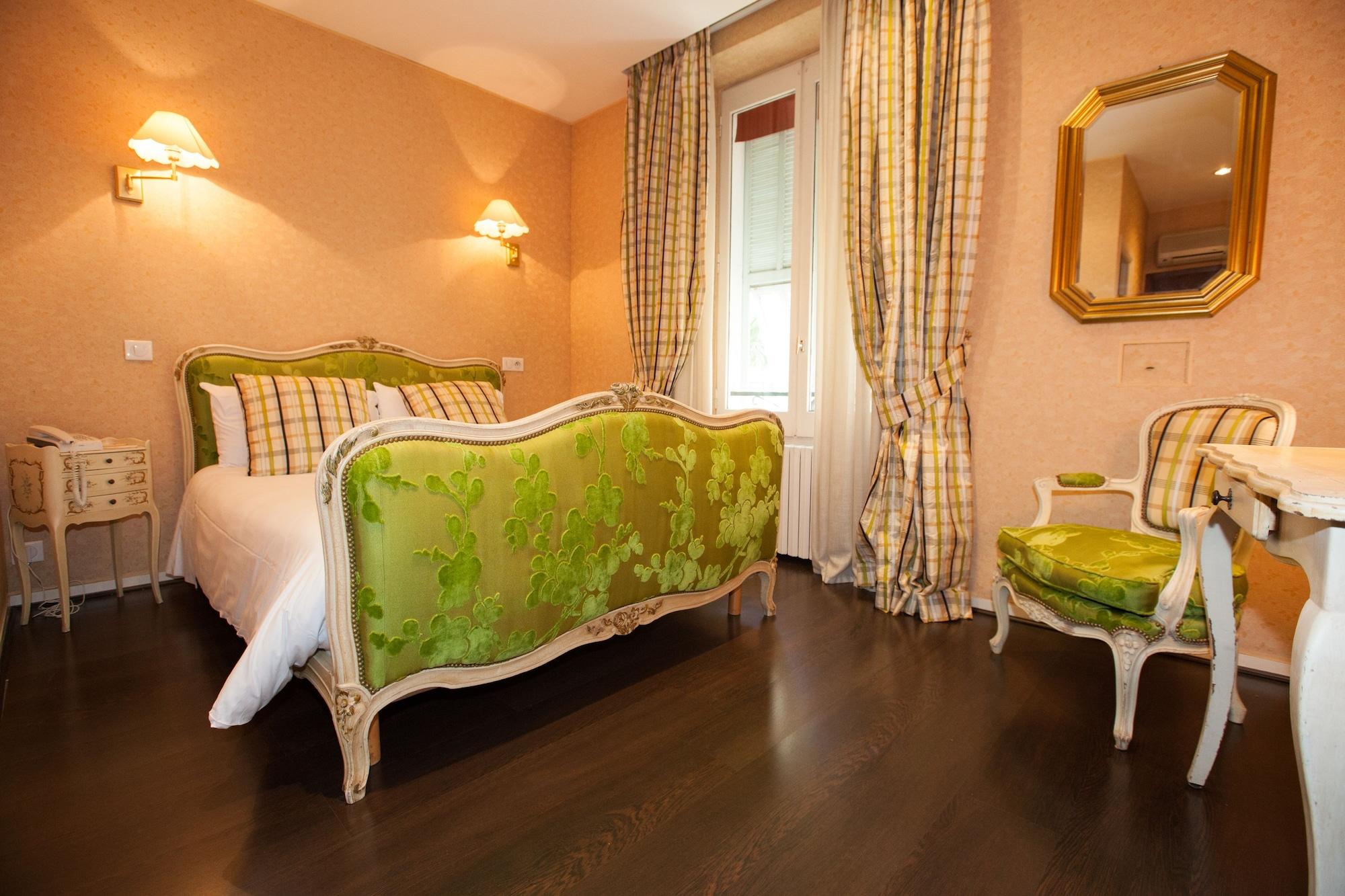 Paris Rome Hotel Menton Bagian luar foto