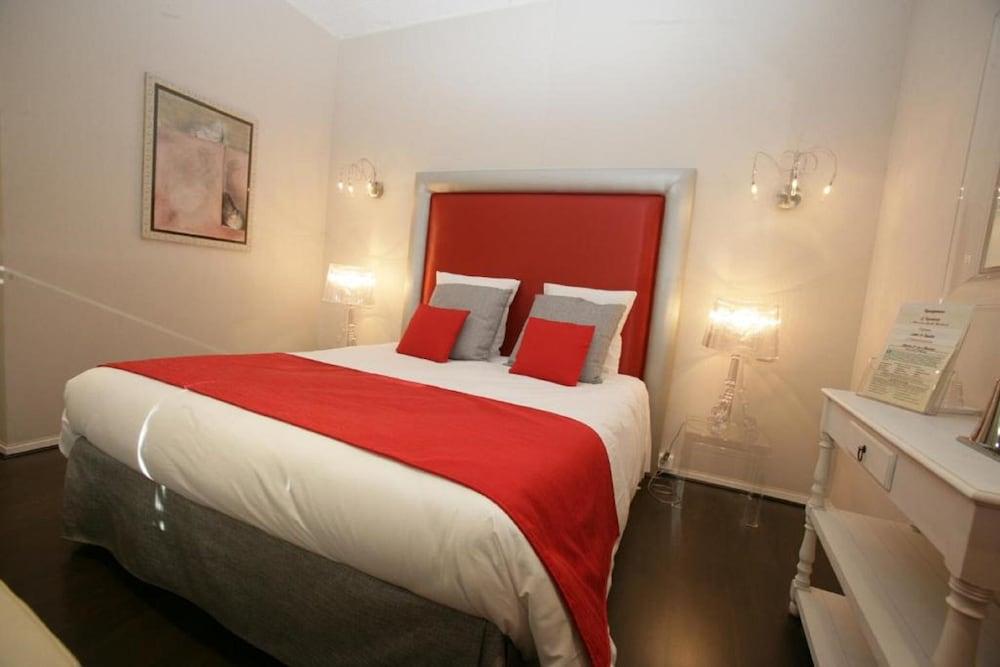 Paris Rome Hotel Menton Bagian luar foto