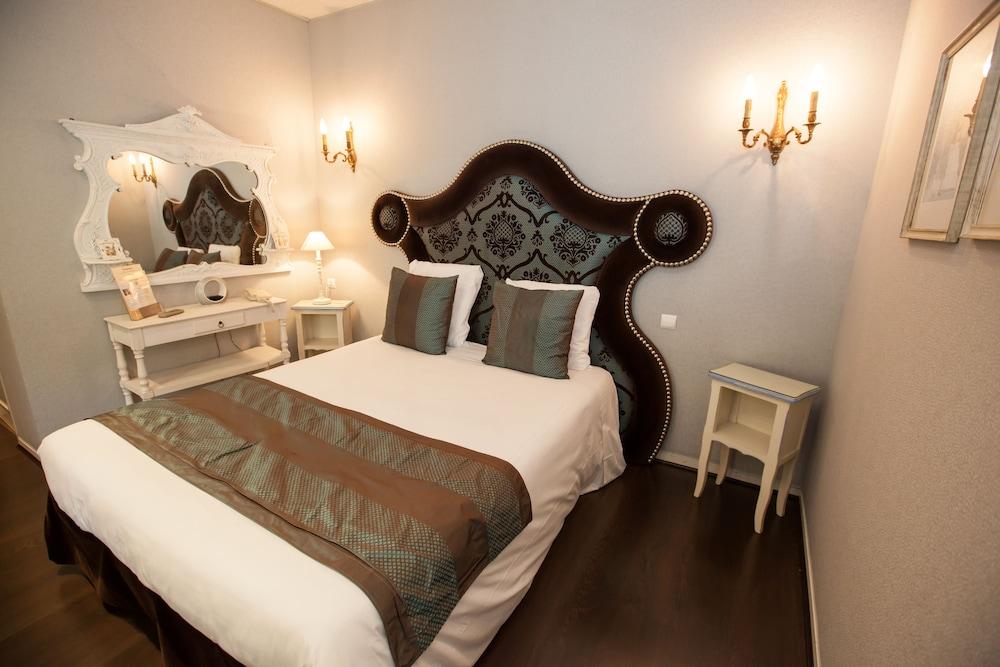 Paris Rome Hotel Menton Bagian luar foto