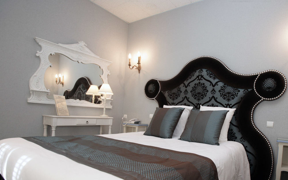Paris Rome Hotel Menton Bagian luar foto