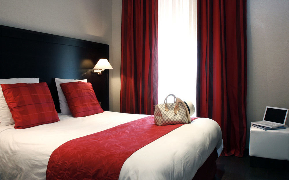 Paris Rome Hotel Menton Bagian luar foto