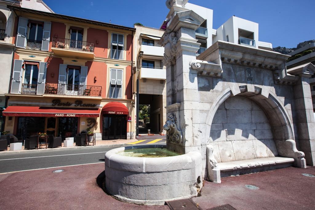 Paris Rome Hotel Menton Bagian luar foto