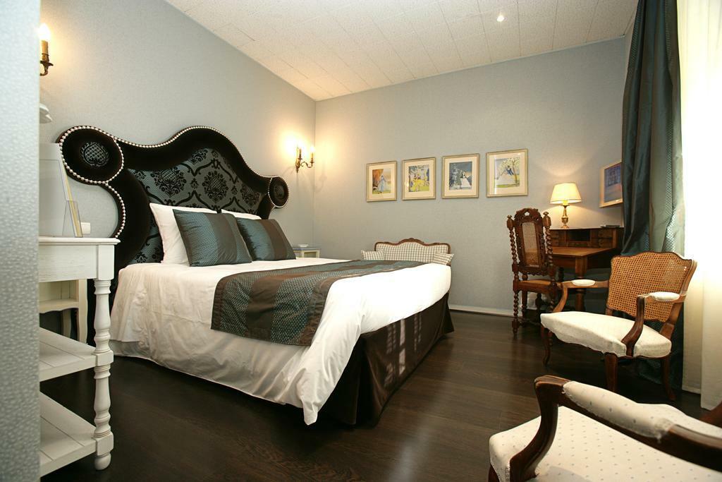 Paris Rome Hotel Menton Bagian luar foto